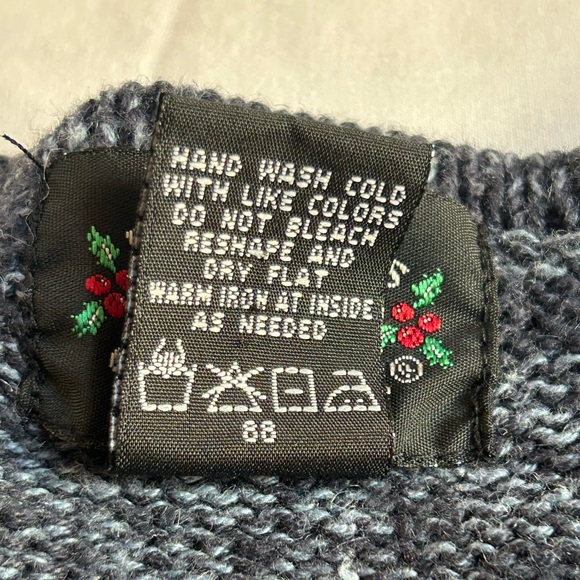 VTG 90s Y2K embroidered Santa motifs ugly Xmas sweater cardigan whimsical L - Picture 12 of 12